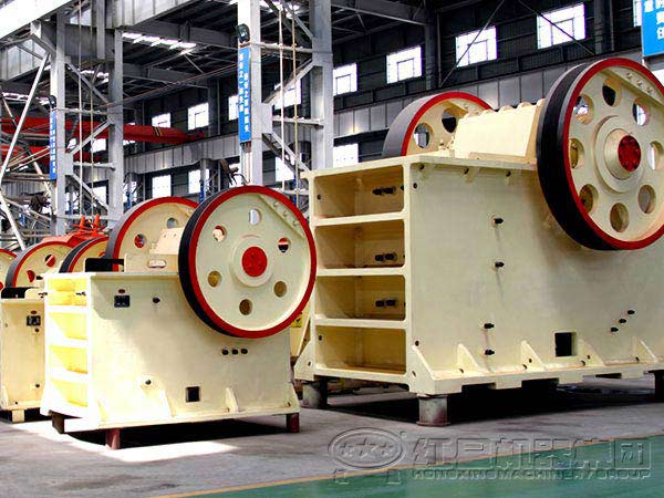 粗碎顎式破碎機(jī)及粗碎鄂破機(jī)型號(hào)、價(jià)格