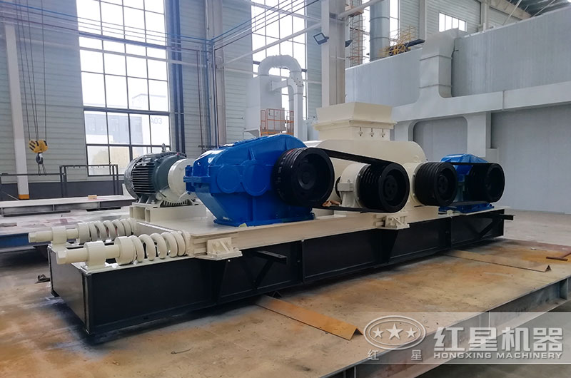 花崗巖對輥破碎機可以破碎到什么粒度？設(shè)備價格多少？