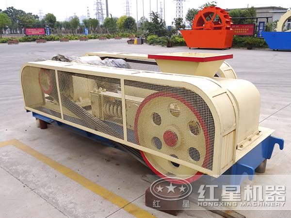 常用雙輥破碎機(jī)型號(hào)有哪些？大概價(jià)格是多少？