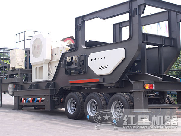 自行式石子破碎機，車載移動就是方便
