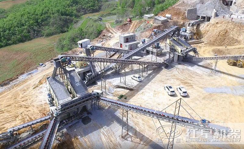 石灰粉碎機(jī)多少錢？附視頻