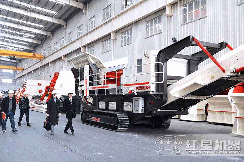 想找型號全、價格優(yōu)惠的履帶液壓巖石破碎機廠家，來這里！