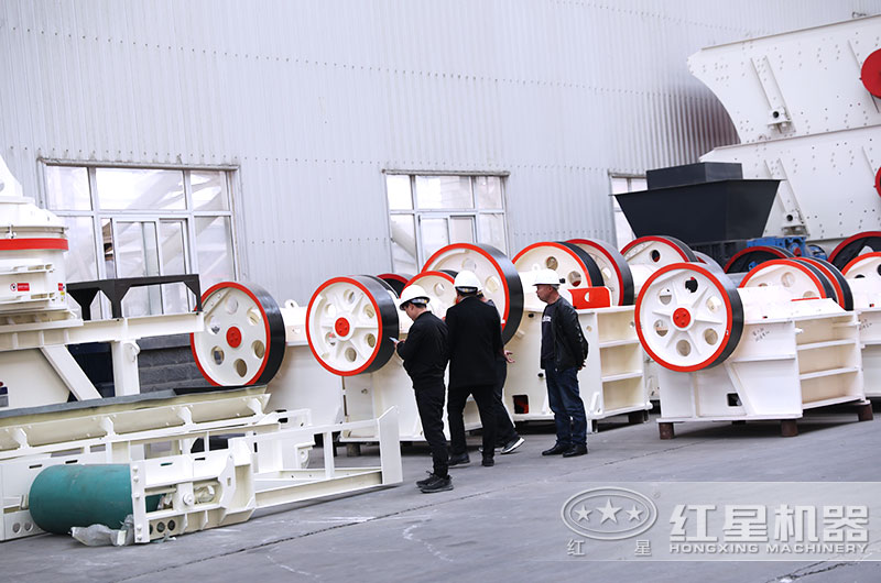 石子粉碎機(jī)有哪些？哪種適合中小型石料廠？
